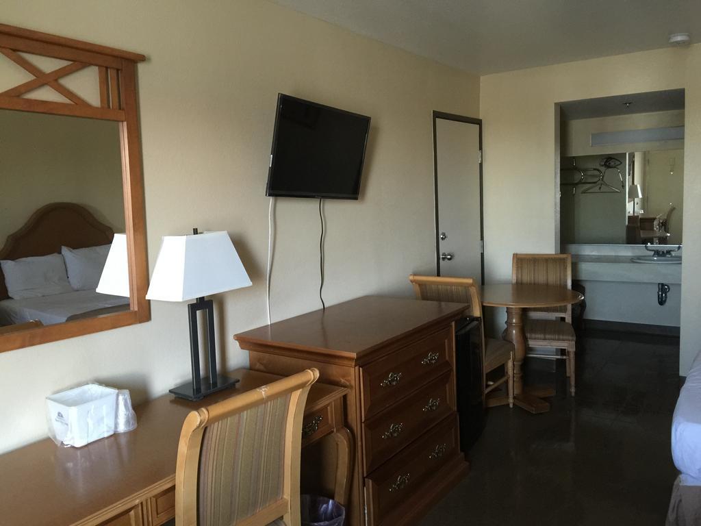 Hotel Americas Value Inn-henderson/lake Mead Henderson